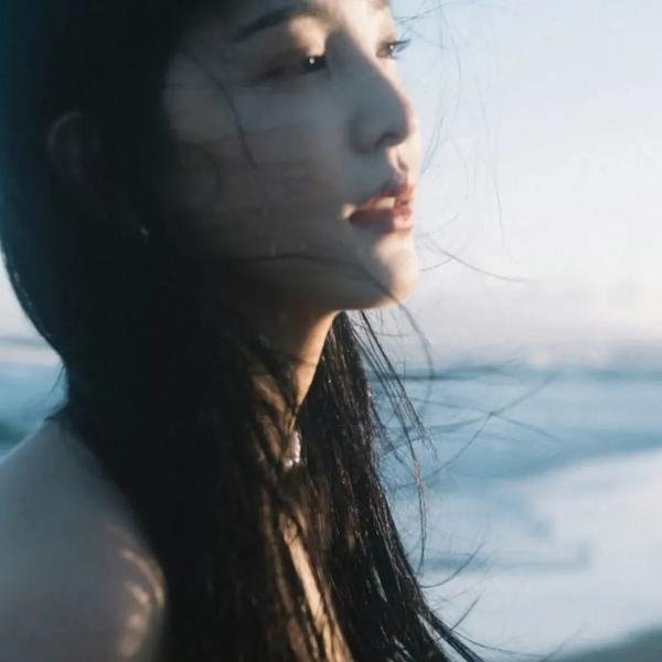 危城谜案